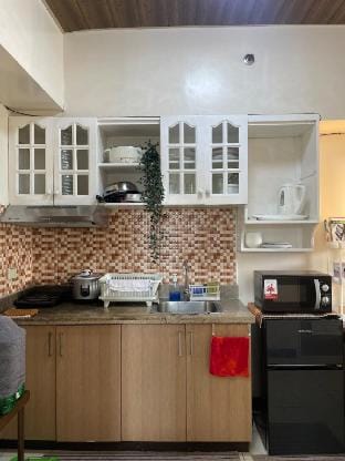 Spacious 2-BR Baguio Condo w/ Balcony View Vacation rental in Baguio