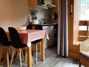 Rooms for 5 People Apartment in Les Avanchers-Valmorel