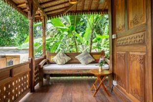 Saughina Ubud Tranquil Ubud Villa with Private Infinity Pool and Jungle Views Villa in Ubud
