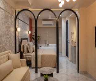 Nivara: Luxury Jacuzzi Suite in Koregaon Park Vacation rental in Pune