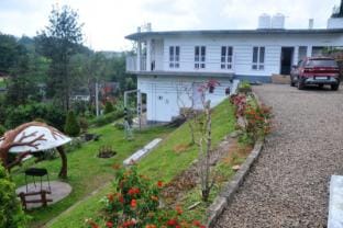 Melel Hill View Vacation rental in Kerala
