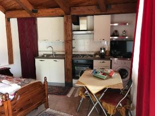 ***** La casa di Gio'- Appartamento Rustico Legno Vacation rental in Sicily