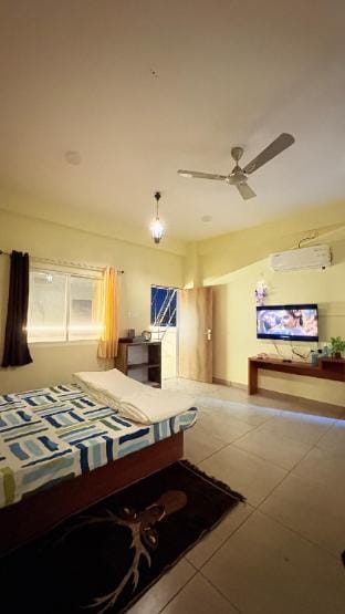 Platform 9 3/4 Vacation rental in India