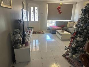 Entire Townhouse-2 Bedrooms, Full Kitchen, Comfort Vacation rental in Casula