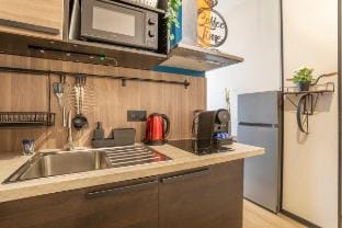 10 Basket - Apartment sleeps 4 - Opera/Old port Vacation rental in Marseille