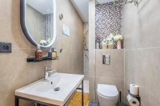 10 Port-Pin Montgrand Apartment Unique Decor Vacation rental in Marseille