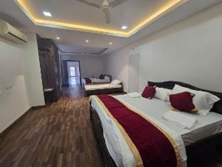 Anne Towers 2BHK Apartment by Homeyhuts Vacation rental in Vijayawada