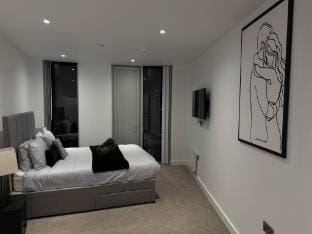 Luxurious 2 bed city view apartment Apartment in Salford
