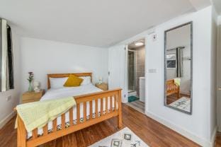 WJShortStays - Hideaway Didcot Apartment in Didcot