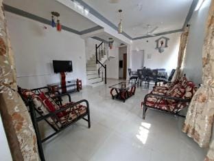 Royals feels like home  Villa in Benaulim