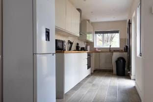 4-Bed Home | Parking Included | Great for Groups Vacation rental in Coventry