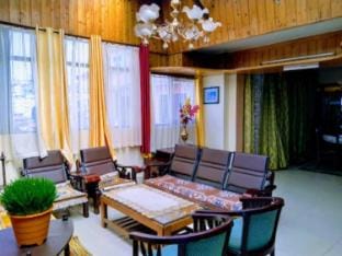 Golden Heights Enclave Darjeeling West Bengal Hotel in Darjeeling