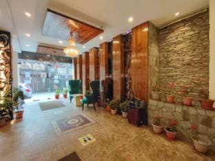 Jain Group Hotel Pink Mountain Darjeeling Hotel in Darjeeling