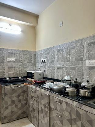 StayEasy-Olive | Near Eco-park Vacation rental in Kolkata