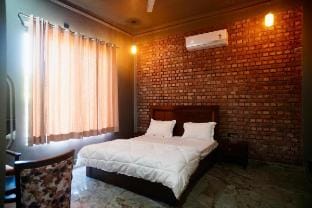 StayEasy - Jim Corbett Villa Villa in Uttarakhand