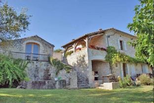 Charming Villa with Private Pool in Saint-Nazaire-de-Valentane Villa in Occitanie