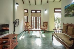 Self Cate Superior Apartments Vacation rental in Kandy