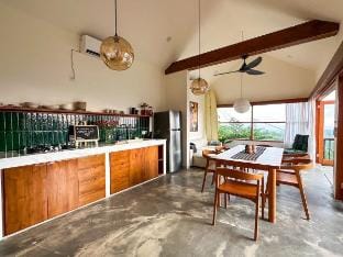 *NEW* Angin Laut - Ocean View Villa with Pool Vacation rental in Bali