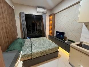 Lya Studio Apartment At Sky House BSD  Apartment hotel in Indonesia