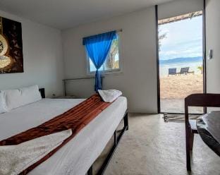Dream beachfront cabin Vacation rental in Ban Tai
