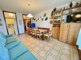 Spacious beachside flat with terrace Apartment in Porto Santa Margherita