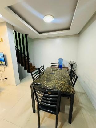 Malibu Res. Up to 24 pax near SMX Lanang & Airport Vacation rental in Davao City