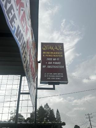 Qitakaje Minimarket dan penginapan Motel in Indonesia