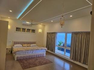 Luxury Sea-Facing 1BHK – Sunset Infinity View Villa in Kerala