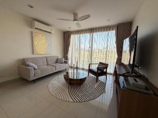 Villa with rooftop pool 5 bedrooms  in Laguna (Bangtao) Vacation rental in Choeng Thale