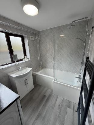 Tettenhall Village Terrace Apartment in Wolverhampton