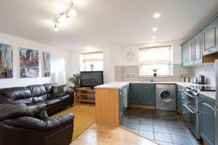 Apartment 2 Bedroom, Ballyhackamore Apartment in Belfast