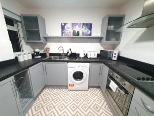 Modern 2 Bedroom Flat in Penge Apartment in Beckenham