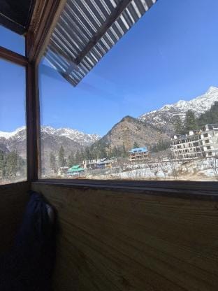 Peace cafe  Vacation rental in Himachal Pradesh