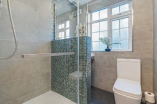 St James Court Apartment by Yoko Property Apartment in City of Westminster