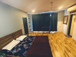 Luxury 3BHK Villa With Private Swimming Pool. Vacation rental in Mumbai