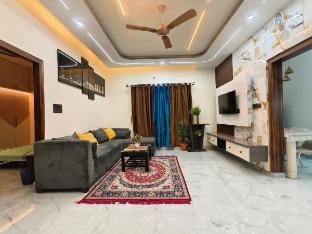 Tranquil service apartment Vacation rental in Chikmagalur