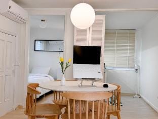 Yellow stay Anam Vacation rental in Seoul