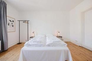 Stunning 6-Pax Valby Apartment in Copenhagen