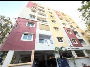 Modern 3 Bhk Spacious flat Apartment in Hyderabad