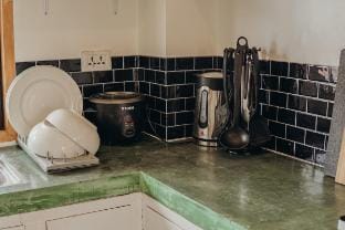 Couple's Tiny Home w/ Kitchen | 2-3 mins from Surf Vacation rental in General Luna