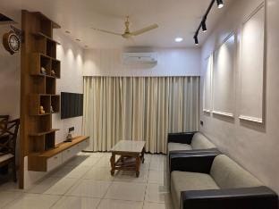 Brand New Luxury Apartment with whole City view Vacation rental in Vadodara