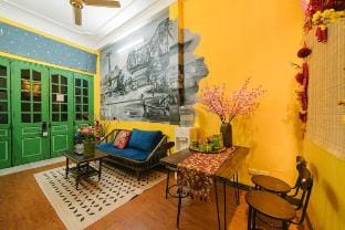 Tonkin Old Quarter*5 Beds*Train street*Big Balcony Vacation rental in Hanoi