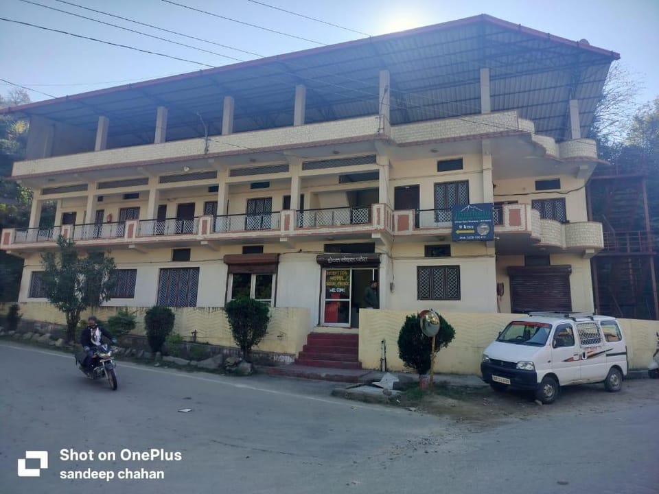 Saalak Social Palace Budget Segment Hotel in Uttarakhand