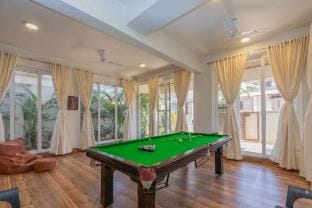 Lonavala best banglow with pool table and lift Vacation rental in Lonavla