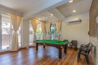 Lonavala best banglow with pool table and lift Vacation rental in Lonavla
