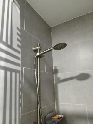 Homey studio in j tower residences beside sm jmall Vacation rental in Lapu-Lapu City