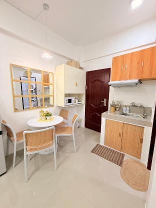 La Cama de la isLa Apartment in Lapu-Lapu City