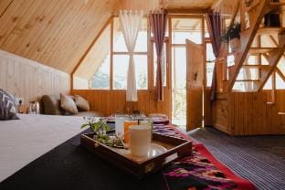 Cosy Highland Cabin in Jibhi Valley Vacation rental in Himachal Pradesh