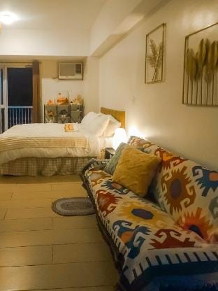 Rio's Venice Stay Vacation rental in Makati