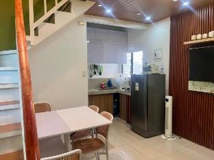 2BR Tagaytay Transient w/ Balcony, Wi-Fi & Parking Vacation rental in Tagaytay